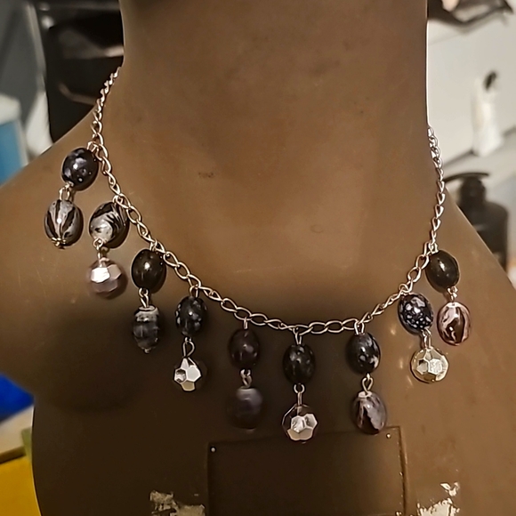 Silvertone Necklace w/Dangling Silver & Blue w/Design Embedded Beads, 18" Length - Picture 3 of 6
